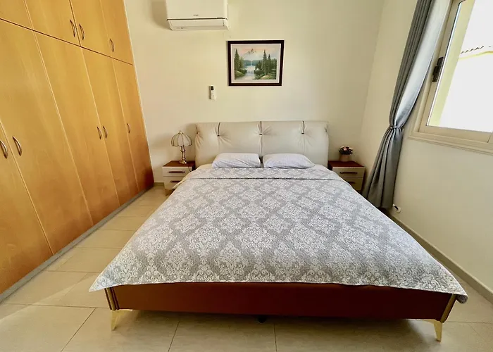 Holiday Villa With Pool And Sea View!